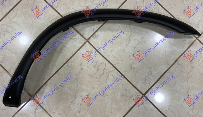 RUB PLASTICNI PREDNJEG BLATOBRANA - DESNO