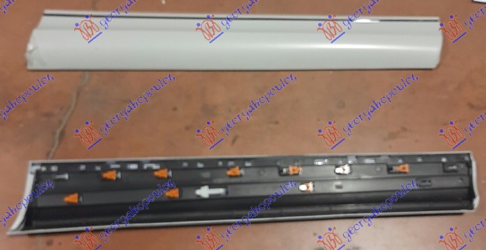 LAJSNA PREDNJIH VRATA (SA HROM LAJSNOM) - DESNO