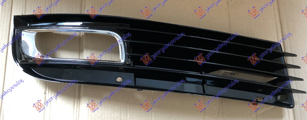 RESETKA PREDNJEG BRANIKA (SA MAGLENKOM) (HROM OKVIR) 07- - DESNO