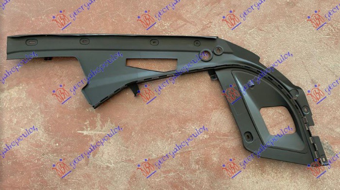 POKLOPAC BLATOBRANA PLASTICNI (GT F07) - LEVO