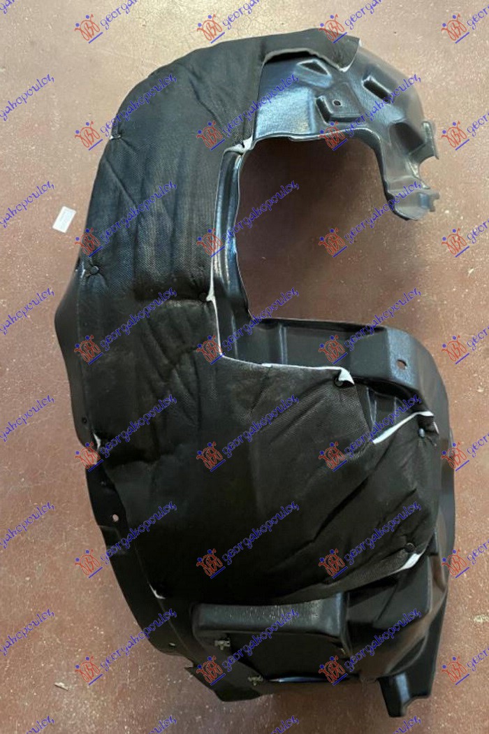 POTKRILO PLASTICNO - DESNO