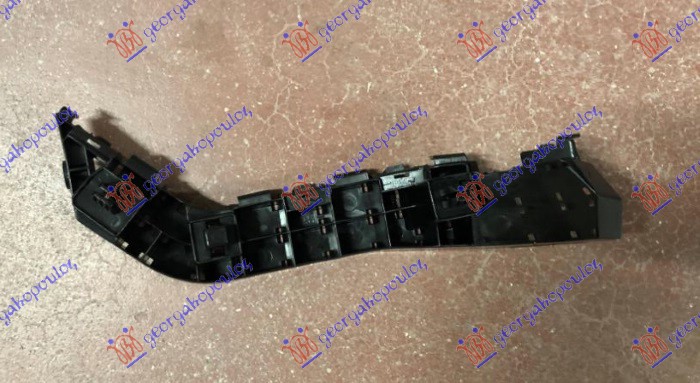 NOSAC PREDNJEG BRANIKA GORNJI PLASTICNI - LEVO