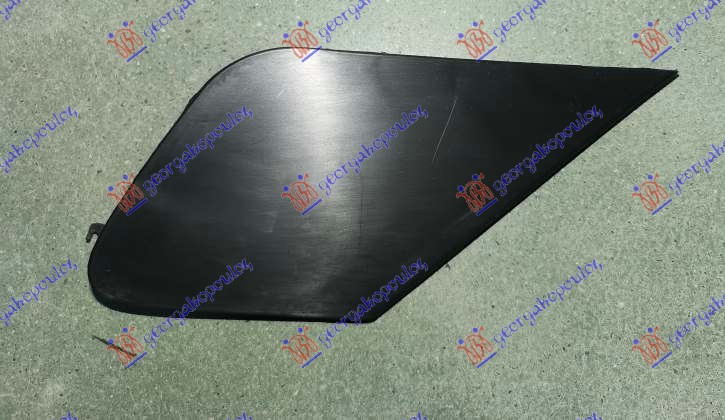 POKLOPAC KUKE PREDNJEG BRANIKA - DESNO