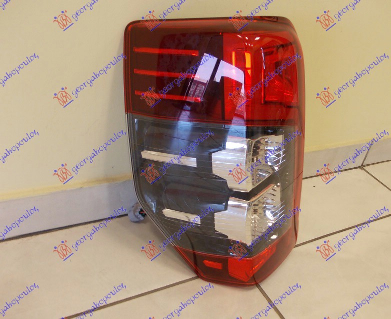 STOP LAMPA (LED2/PY21W/W16W) (S OBLIK) (BEZ ZADNJE MAGLENKE) (TAJLAND) - LEVO