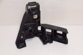 NOSAC ZADNJEG BRANIKA GORNJI PLASTICNI