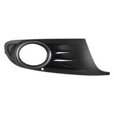 RESETKA PREDNJEG BRANIKA (SA MAGLENKOM) (HROM OKVIR) - DESNO